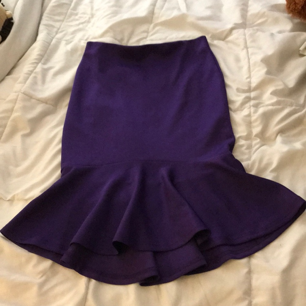 Zero city purple skirt size small NWT